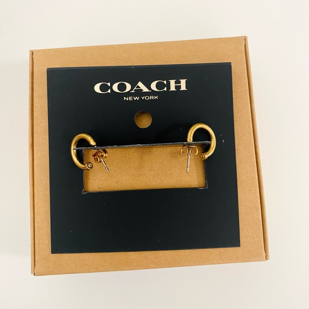 NWT Coach Earrings Gold In Classic Style